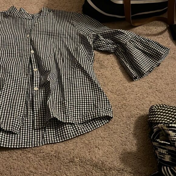 Madewell black and white button down small - Picture 4 of 7